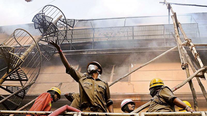 The BBMP conducted drives across rooftop restaurants and bars, closing down eight and issuing notices to 150 establishments for violating fire safety norms. (Photo: DC)