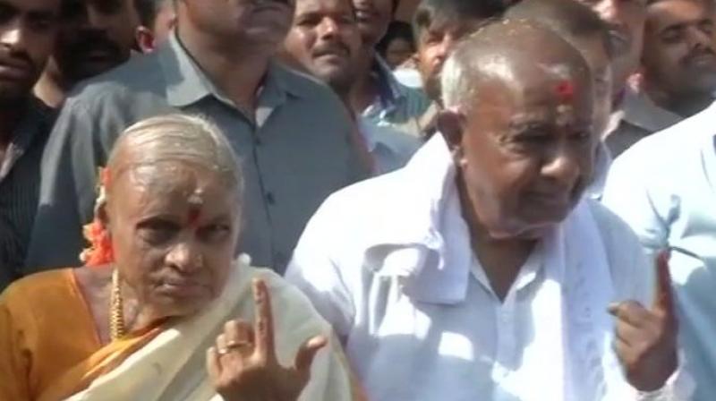 Both BJP and the Congress have accused Deve Gowdas party of being hand-in-glove with the rival party. (Photo: ANI | Twitter)