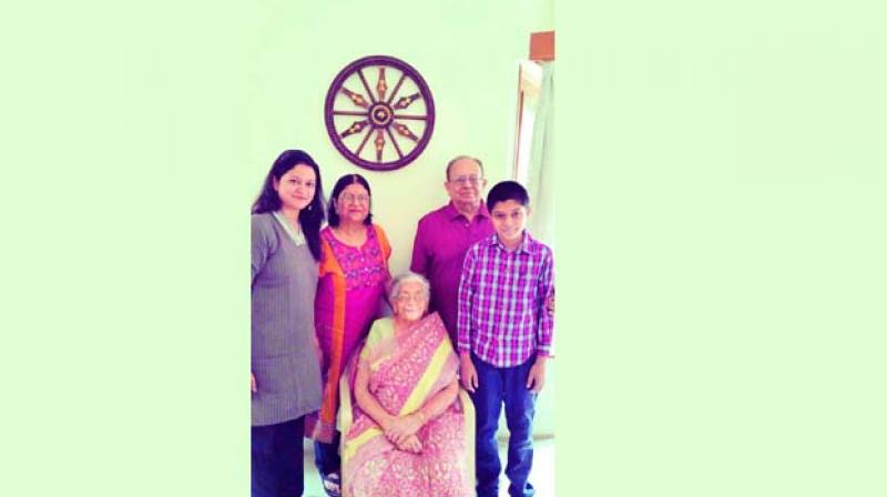 The centurian Manorama Rao with her family