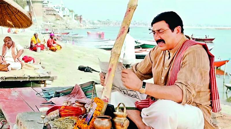 Sunny Deol in a still from Mohalla Assi.