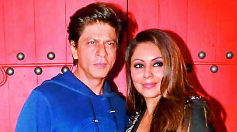 Shah Rukh Khan with wife Gauri Khan