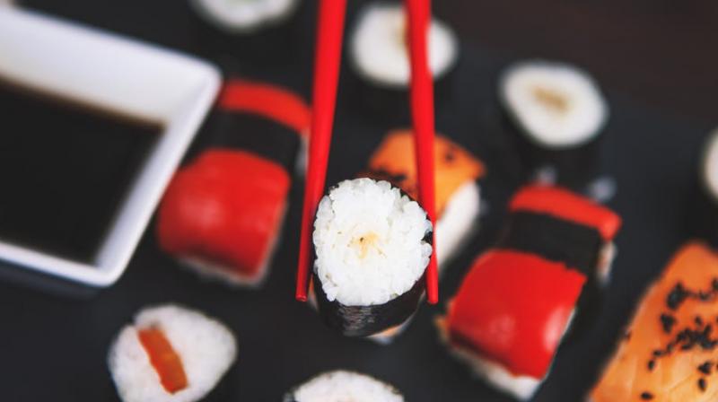 Sushi cakes are the new must try. (Photo: Pexels)