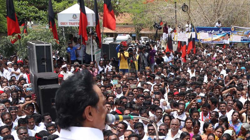 M.K.Stalin condemning the arrest of DMK cadres in connection with Sulur Gutka factory protest in Coimbatore.  (Photo:DC)