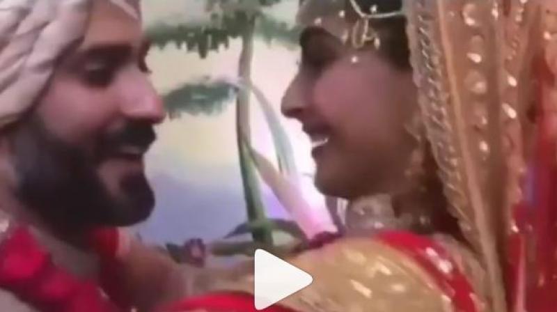 Anand Ahuja and Sonam Kapoor in the video. (Photo: Instagram)