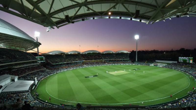 In day-night Tests over the past three years, Adelaides opening-day crowds numbered around 47,000, 32,000 and 55,000. (Photo: AFP)