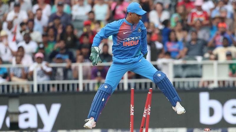 MS Dhoni became the first wicketkeeper to pick up 134 catches in 275 T20 matches and surpassed Sri Lanka legend Kumar Sangakkara, who took 133 catches in 254 matches. (Photo: BCCI)