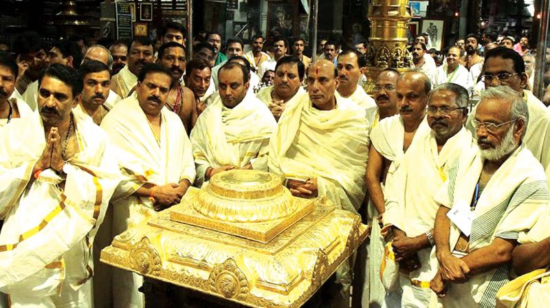 Union Home minister Rajnath Singh visits Guruvayur temple on Thursday. (Photo: ANUP K VENU)