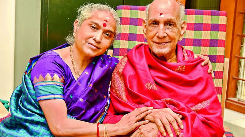 Manjula Ramaswamy with her father V.S. Ramamoorthy