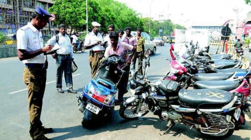 Ex corporator asked the DGP and Hyderabad police commissioner through social media how the traffic wing issues e-challan for over speeding without installing sign boards on speed limits at Jubilee Hills. (Representational image)