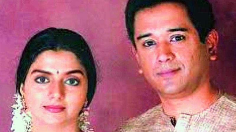 Bhanu Priya and Adarsh married in 1998 in the U.S. and have a daughter named Abhinaya.