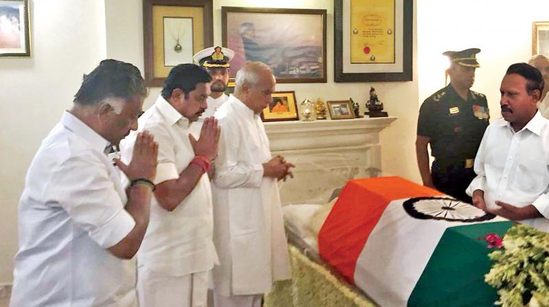 Governor Banwarilal Purohit, Chief Minister Edappadi K. Palaniswami and Deputy Chief Minister O.Panneerselvam pay homage to late former Prime Minitser Vajpayee at New Delhi on Friday.  (Image: DC)