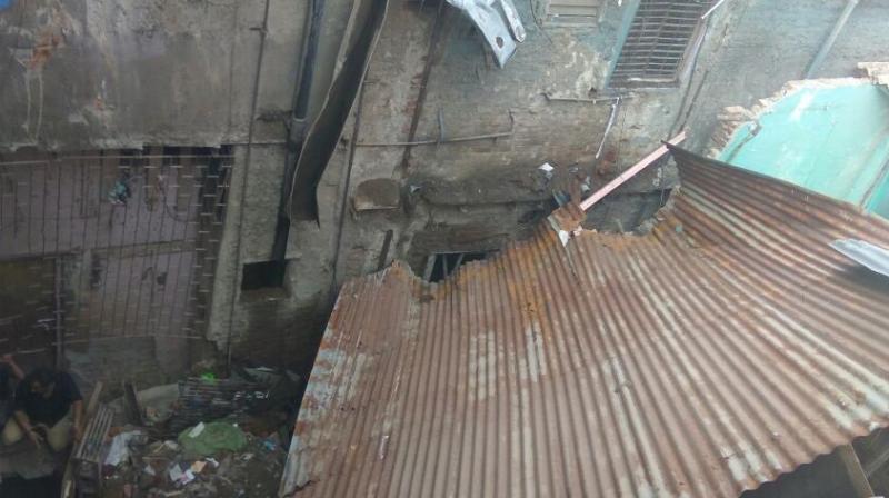 The building is located on Anant Kanekar Marg, Behrampada, near National School in Bandra East. (Photo: ANI Twitter)
