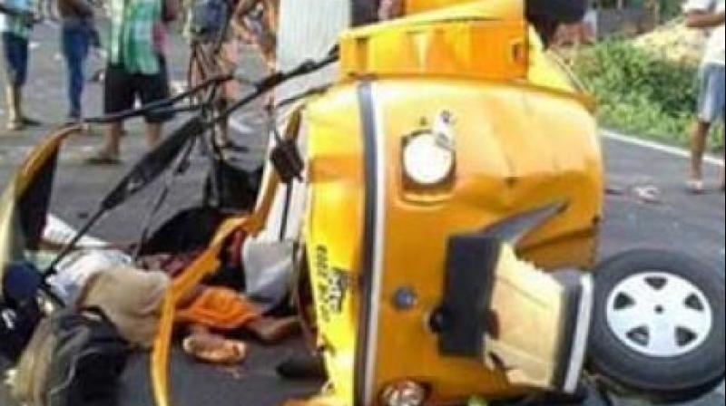 The autorickshaw had moved from an arterial road to the highway and was about five minutes from Model School in Chintapally when the mishap occurred. (Representational Image)