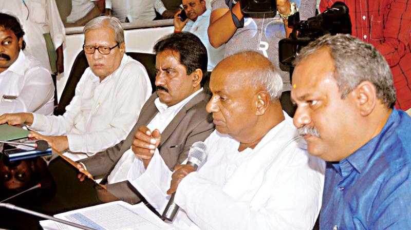 JD(S) president H.D. Deve Gowda at a party meeting in Bengaluru on Saturday 	( Image: KPN )