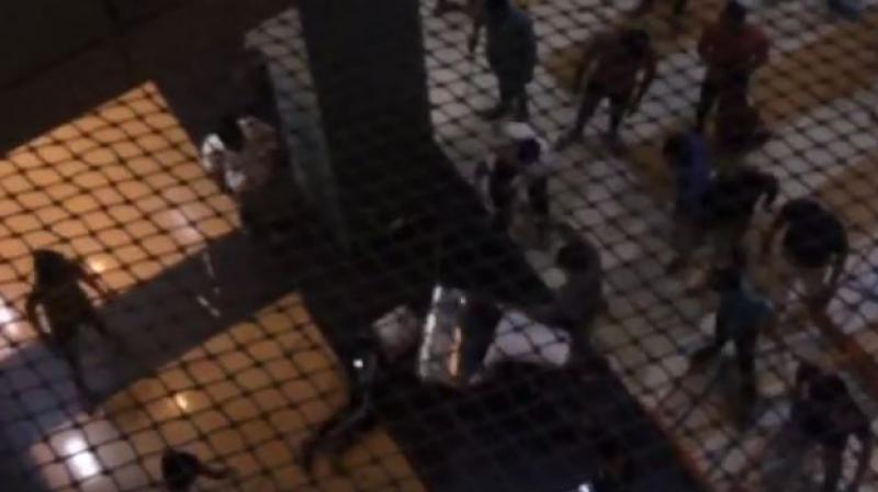 The incident happened in Ansal Mall at Greater Noid