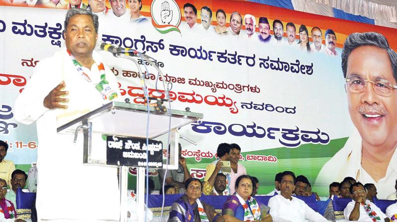 Former CM Siddaramaiah inaugurated a Congress workers meet in Badami  on Monday. (Photo:KPN)