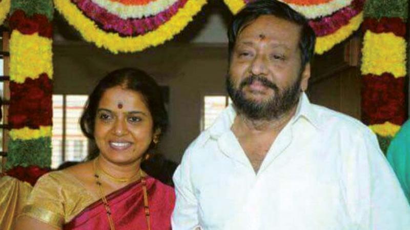 Ravi Belagere with wife Yashomathy. (Photo: DC)