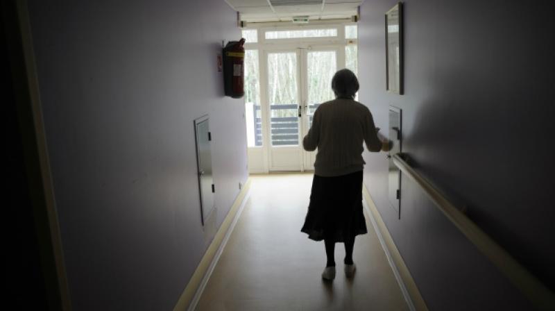 Because they live longer, women have an increased risk of such diseases (Photo: AFP)