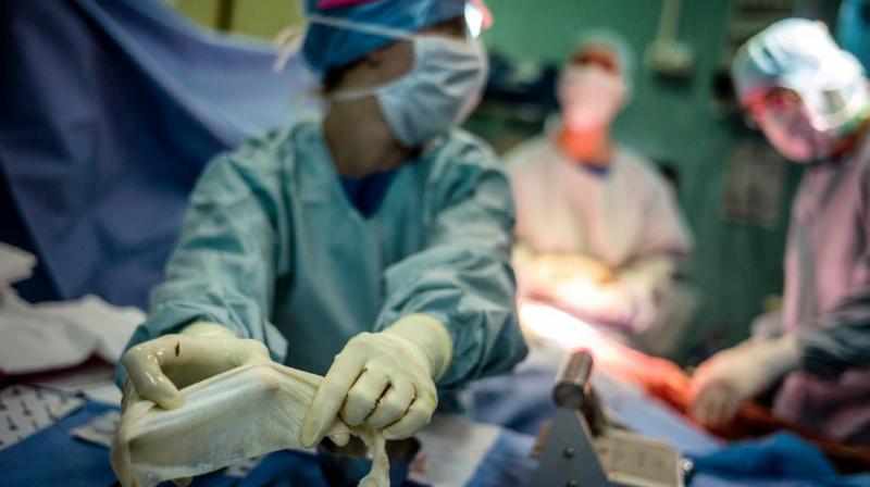 Usually in burn cases, the skin of a deceased donor is used, and the donor skin is typically rejected within weeks (Photo: AFP)