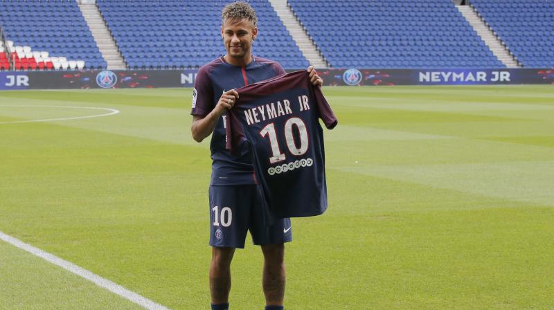 Neymar  is now expected to make his debut on Aug. 13 against Guingamp. (Photo:AP)