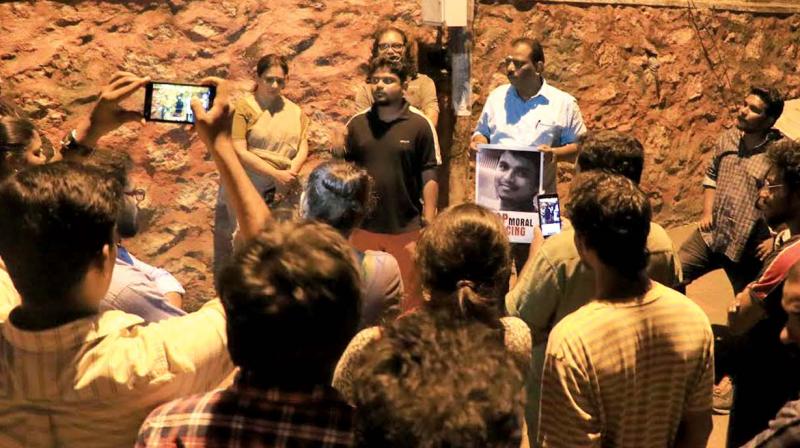 Poeple stage protest against the tragic death of Aneesh who was driven to suicide by moral brigade, in Thiruvananthapuram on Friday. (Photo: DC))