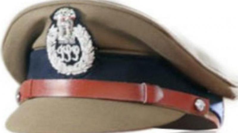 Velmurugan, head constable attached to armed reserve unit, reportedly reached late for the roll call on Sunday and Inspector Loganathan slapped him.