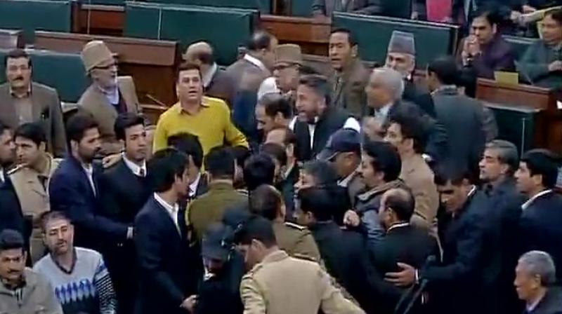 The opposition members disrupted the question hour by resorting to sloganeering while some of them trooped into the Well of the House asking the Speaker to take back his remarks. (Photo: Twitter/ANI)