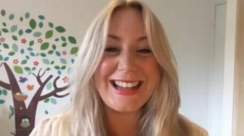 Sarah-Jane Ljungstrom, 35, an ad-agency director from London, started broadcasting soon after her waters broke while eating pizza on her sofa at home. (Photo: Facebook)