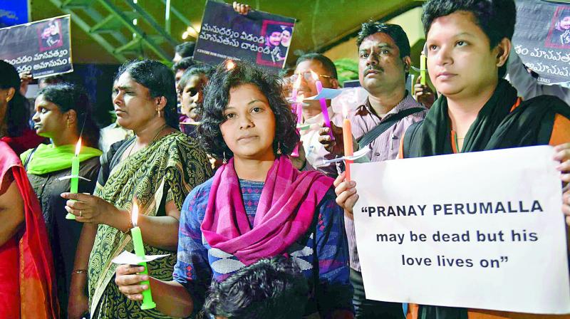 A candle light vigil was held to pay homage to Pranay Kumar who was murdered on September 14. (Image DC)