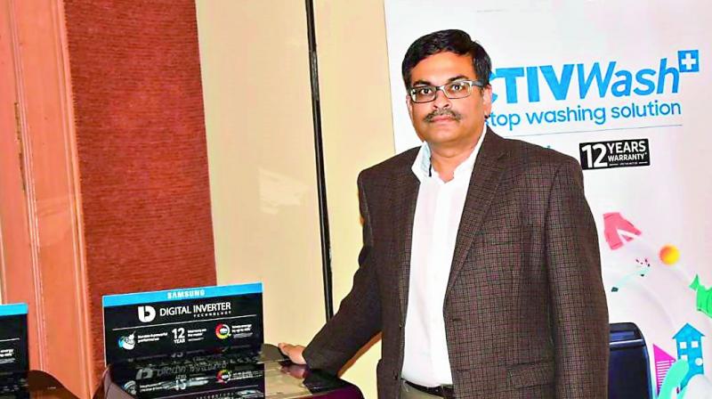 Samsung Indias consumer electronics deputy general manager Maneesh Sharma