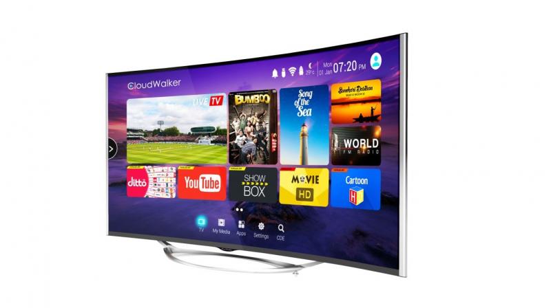 The 55-inch Cloud TV also has a unique user interface that offers a first-of-its-kind Screen-Shift technology that provides a viewing experience of watching Live TV and streaming digital content on the same screen simultaneously.