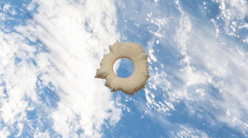Eyal Gevers 3D-printed laugh-star becomes first artwork created in space