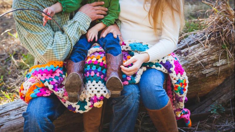 Researchers suggest that economic conditions, especially inequality and return to education, influence child-rearing strategy. (Photo: Pexels)