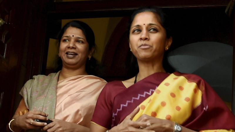 DMK MP Kanimozhi leads protest for early passage of Women's Reservation ...