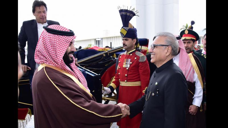 Pakistan on Monday conferred its highest civilian award Nishan-e-Pakistan on Saudi Crown Prince Mohammad bin Salman. (Photo:AP)