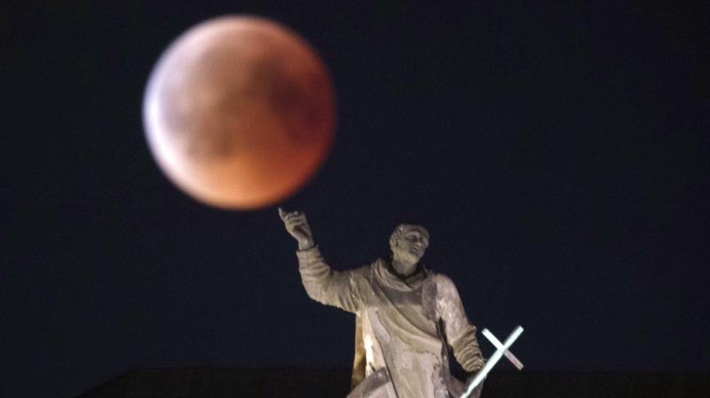 How the world enjoyed the Blood Moon spectacle