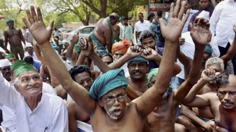 The farmers are protesting at Jantar Mantar for nine days demanding farm loan waiver, crop insurance and setting up of the Cauvery Management Board by the Centre. (Photo: PTI)