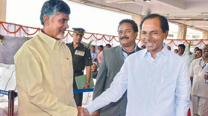 Andhra Pradesh CM N Chandrababu Naidu and Telangana CM K Chandrasekhar Rao.