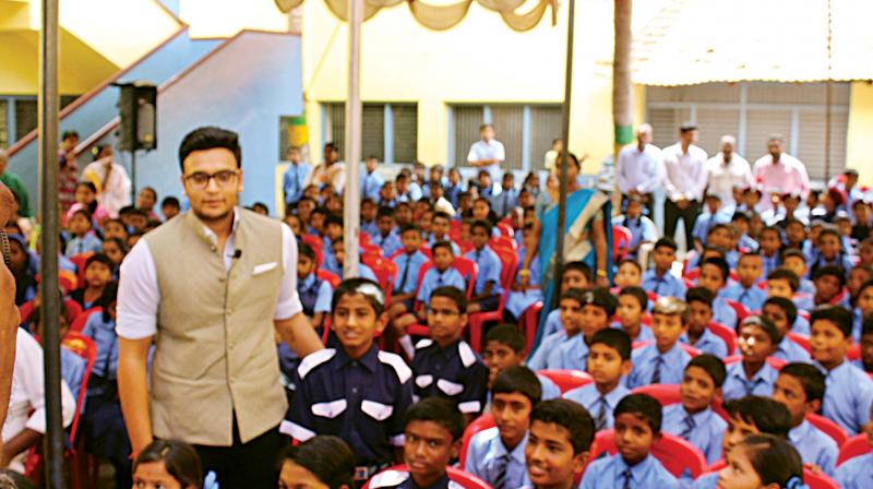 Yaduveer Krishnadatta Wadiyar at Kumbar Koppal government school in Mysuru (Photo:  DC)