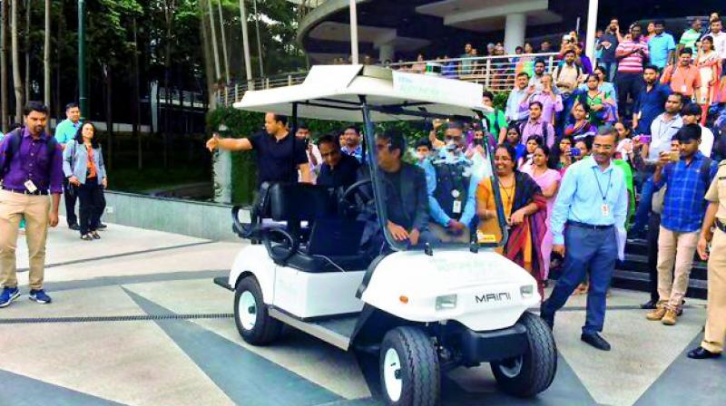 Infosys CEO Vishal Sikka on Friday arrived at the Infosys campus in Bengaluru in a driverless cart that was built indigenously at the companys facility in Mysuru. Infosys, in association with IIT, Delhi, developed the tech used to drive the cart.