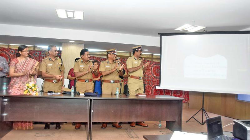 City police commissioner A.K. Viswanathan inaugurates online facility developed by SCRB on Friday (Photo: DC)