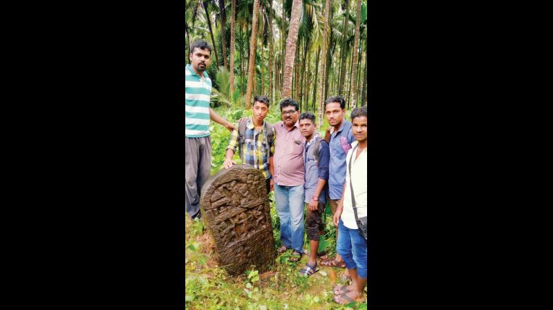 Students of MSRS College, Shirva with a  sculpture of the Tulu holy spirit Siri (Photo: DC)