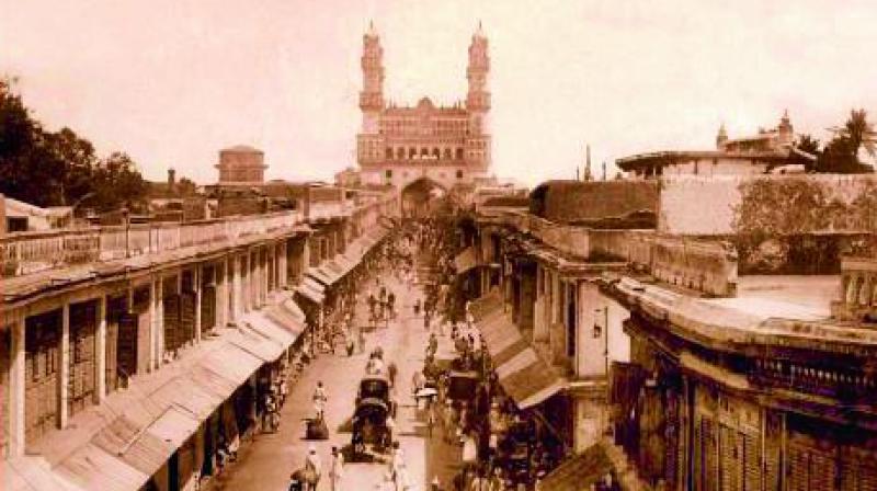 Raja Deen Dayals photograph of the Charminar captured the gone glory of the monuments simplestic architectural surroundings