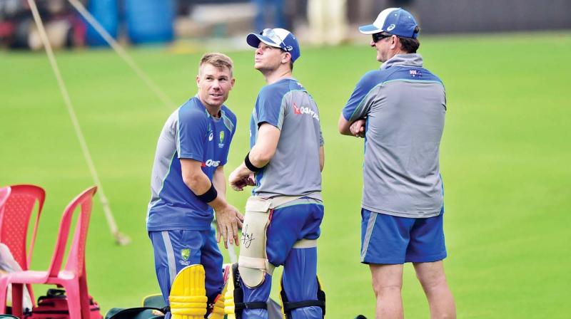 David Warner and Steve Smith during a training session (Photo: R. SAMUEL)