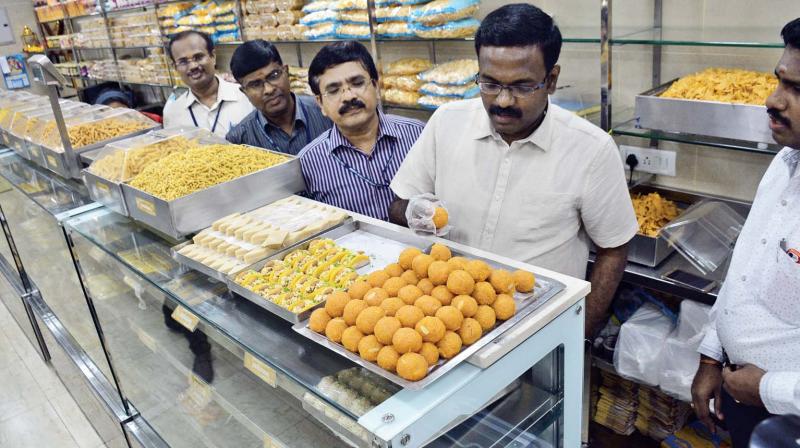 FSSAI officials inspect sweet shops at Pursawalkam before Deepavali. (Photo: DC)
