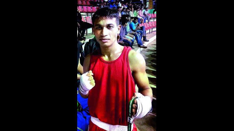 Meanwhile, former World Youth Boxing Champion L. Devendro Singh from Manipur emerge victorious with a 5-0 victory against Arunachals Kumar Beyong.