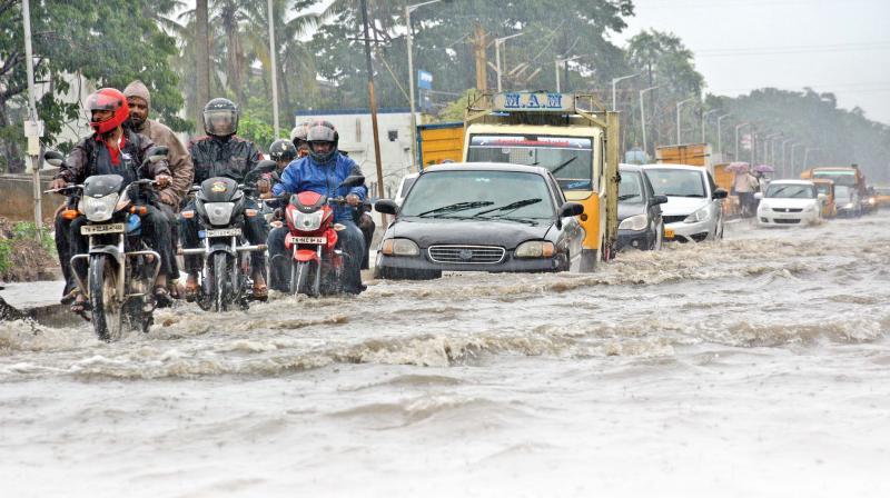 Two years down the line, Mudichur and Perungalathur were again flooded with knee-deep water forcing the motorists to take Vandalur Road to reach Mudichur.