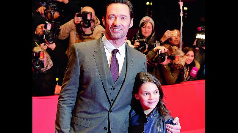 12-year-old actress stole the show by playfully scolding Hugh on live TV, for not including his parents in his acceptance speech!