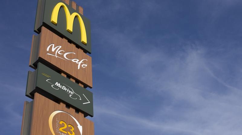 McDonalds customer goes into labour in the restaurants Drive-Thru lane. (Photo: Pixabay)