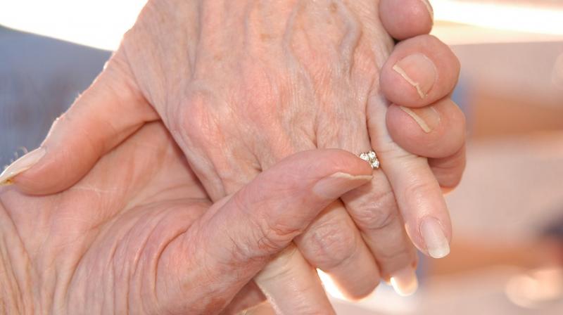 Oldest couple in the world reveals secret to happy marriage. (Photo: Pixabay)